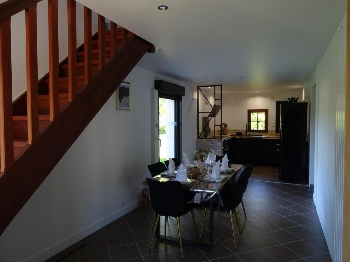 Le Clos De La Deesse La Ferte-Saint-Cyr Экстерьер фото